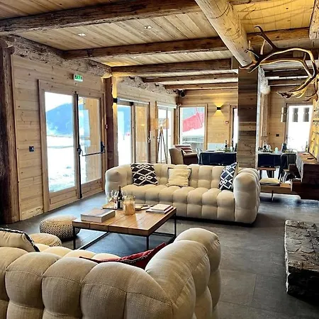 Chalet Ormelune Au Pied Des Pistes Chalet *
